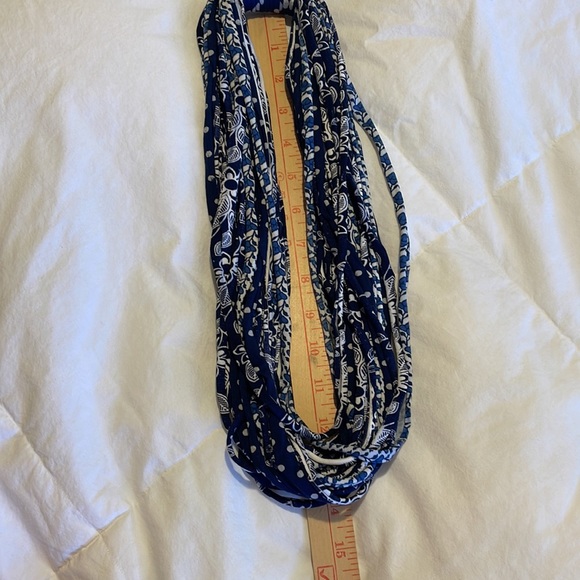 Infinity Scarf - Picture 2 of 2